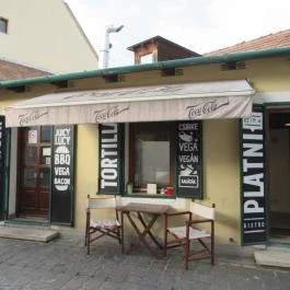 Erm's Burgerbistro Szentendre - Külső kép