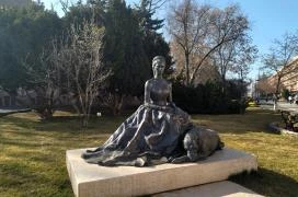 Erzsébet királyné szobra - Pesterzsébet Budapest