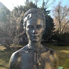 Erzsébet királyné szobra - Pesterzsébet Budapest - Egyéb