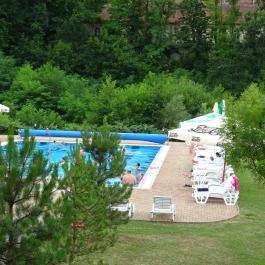 Erzsébet Park Hotel, Parádfürdő - Medence/kert