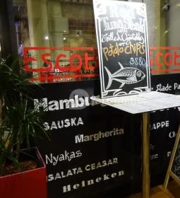 Esco Bar & Cafe - Bálna