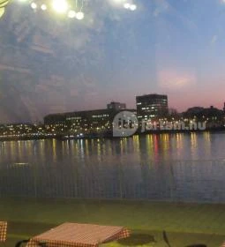 Esco Bar & Cafe - Bálna