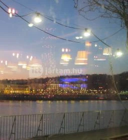 Esco Bar & Cafe - Bálna