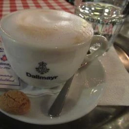 Esco Bar & Cafe - Bálna Budapest - Étel/ital