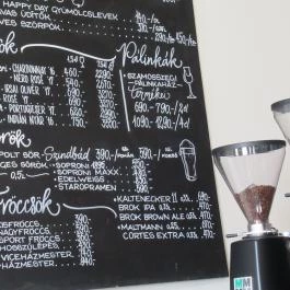 Esernyős Kávézó Budapest - Étlap/itallap