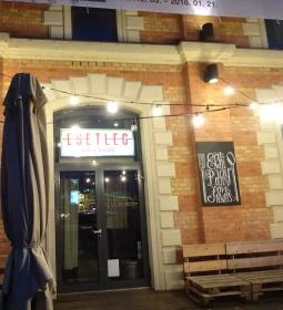 Esetleg Bár & Bisztró - Bálna