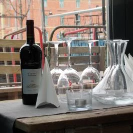 Esetleg Bár & Bisztró - Bálna Budapest - Belső