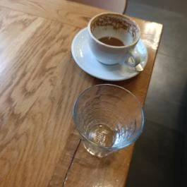 Espresso Embassy, Budapest - Étel/ital