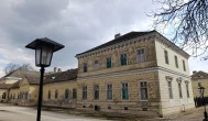 Esterházy-kastély Csákvár - Külső kép