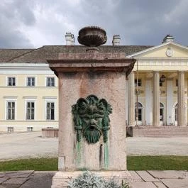 Esterházy-kastély, Csákvár - Külső kép