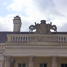 Esterházy-kastély, Csákvár - Külső kép