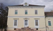 Esterházy-kastély Csákvár - Külső kép