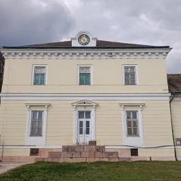 Esterházy-kastély, Csákvár - Külső kép