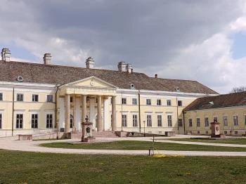 Esterházy-kastély Csákvár