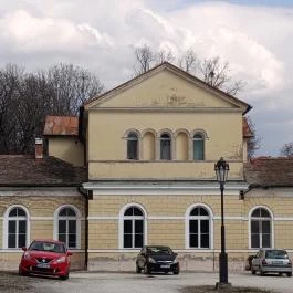 Esterházy-kastély, Csákvár - Külső kép