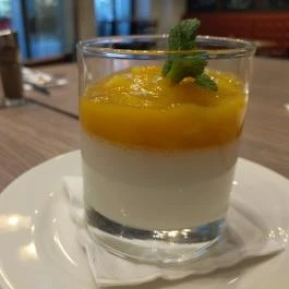 Estilo Restaurant & Terrace Budapest - Étel/ital