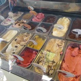 Esztergomi Központi Kávéház Szamos Cukrászda, Esztergom - Étel/ital