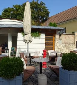 Eszterházy Kávézó és Cukrászda