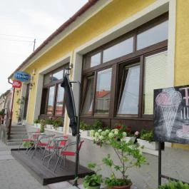 Etyeki Presszó, Etyek - Egyéb