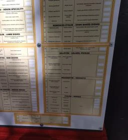 Everest Indiai Étterem