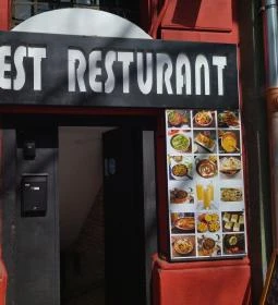 Everest Indiai Étterem