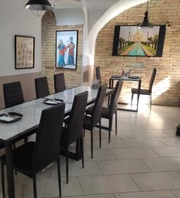 Everest Indiai Étterem