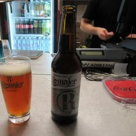 Evezős Sörkert Budapest - Étel/ital