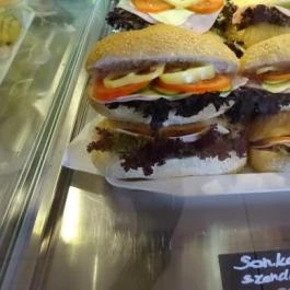 Expo Vendéglő Budapest - Étel/ital