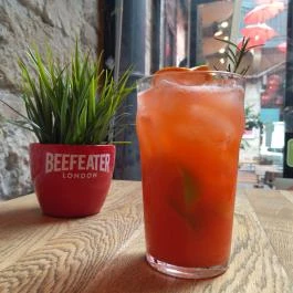 Extra Budapest - Étel/ital