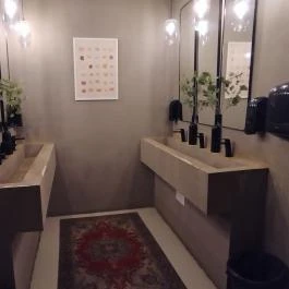 Extra Budapest - Mosdó