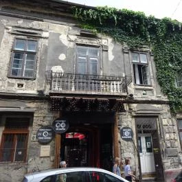 Extra Budapest - Külső kép