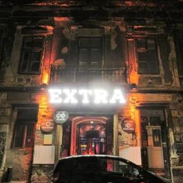 Extra Budapest - Külső kép