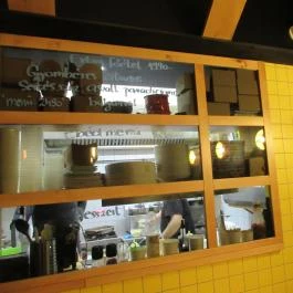 Ez is Budai, Budapest - Belső