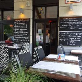 EzAz Étterem & Bistro, Budapest - Külső kép