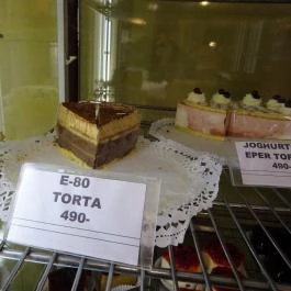 Fadrusz Cukrászda Budapest - Étel/ital