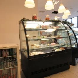 Fahéj Cukrászda & Pékség - Keleti Pályaudvar, Budapest - Belső