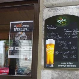 Fahéj Kávézó, Budapest - Külső kép