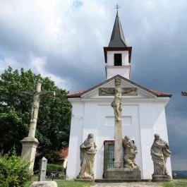 Fájdalmas Szűz-kápolna , Esztergom - Egyéb