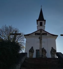 Fájdalmas Szűz-kápolna 