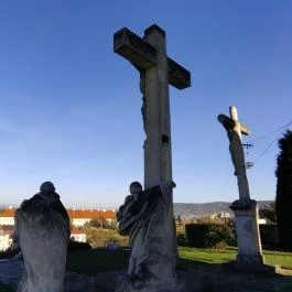 Fájdalmas Szűz-kápolna , Esztergom - Egyéb
