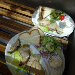 Fakanál Étterem Budapest - Étel/ital