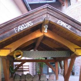 Fáklyás Pince & Gurman Balkan Grill Kecskemét - Külső kép