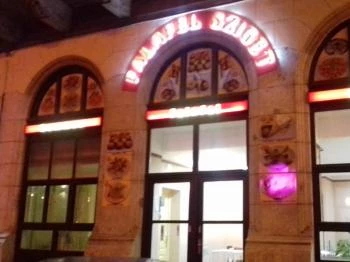 Falafel Sziget Budapest