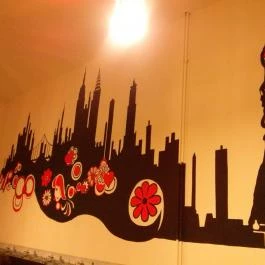 Fald Fel Amerikát, Miskolc - Belső