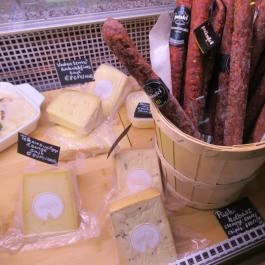 Falu Delikát Budapest - Étel/ital