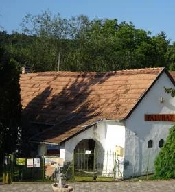 Faluház