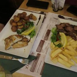 Fanyűvő Étterem, Budapest - Étel/ital