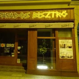 Fapados Bisztró Miskolc - Külső kép