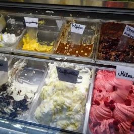 Farfalla Fagylaltozó Budapest - Étel/ital