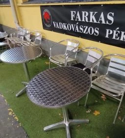 Farkas Vadkovászos Pékség - Csepeli Piac